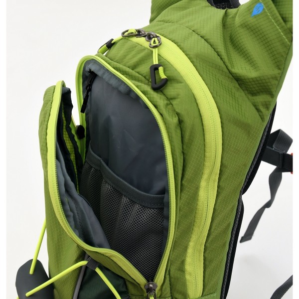 Batoh CATTARA 10l + 2l pitný vak GreenW